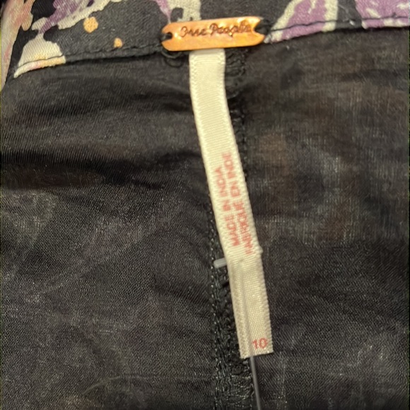 Free People size 10 floral skirt NWT - Picture 4 of 5